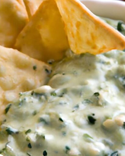 Creamy Spinach & Artichoke Dip: Perfect with Tortilla Chips