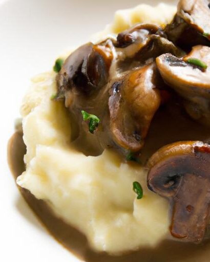 Creamy Mashed Potatoes with Savory Mushroom Gravy Delight