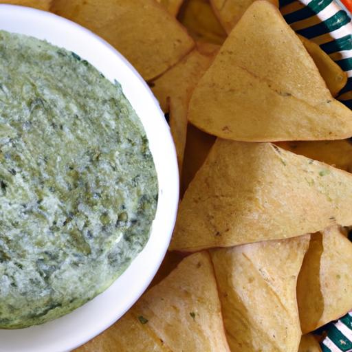 Creamy spinach & Artichoke Dip: Perfect with tortilla chips