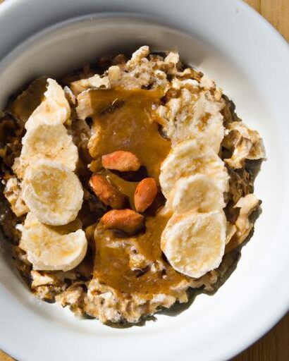 Power-Packed Oatmeal: Whey, Peanut Butter & Banana Boost