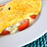 Mug Magic: Whip Up an Easy Omelet in Minutes!