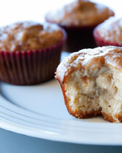 Fluffy Almond Flour Vanilla Cupcakes: A Nutty Delight