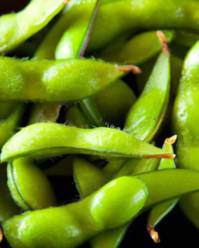 Edamame with Sea Salt: A Simple Snack Boosting Your Health