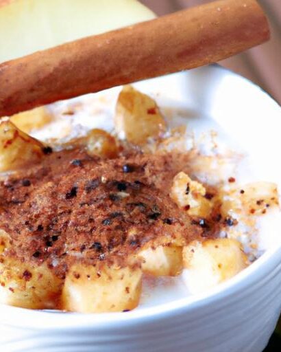 Power Up Your Morning: Cinnamon Protein Instant Oatmeal Boost