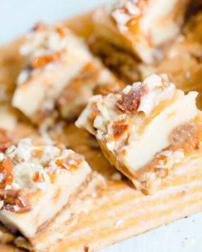 Deliciously Low-Carb: How to Make Keto Pecan Bars Perfectly